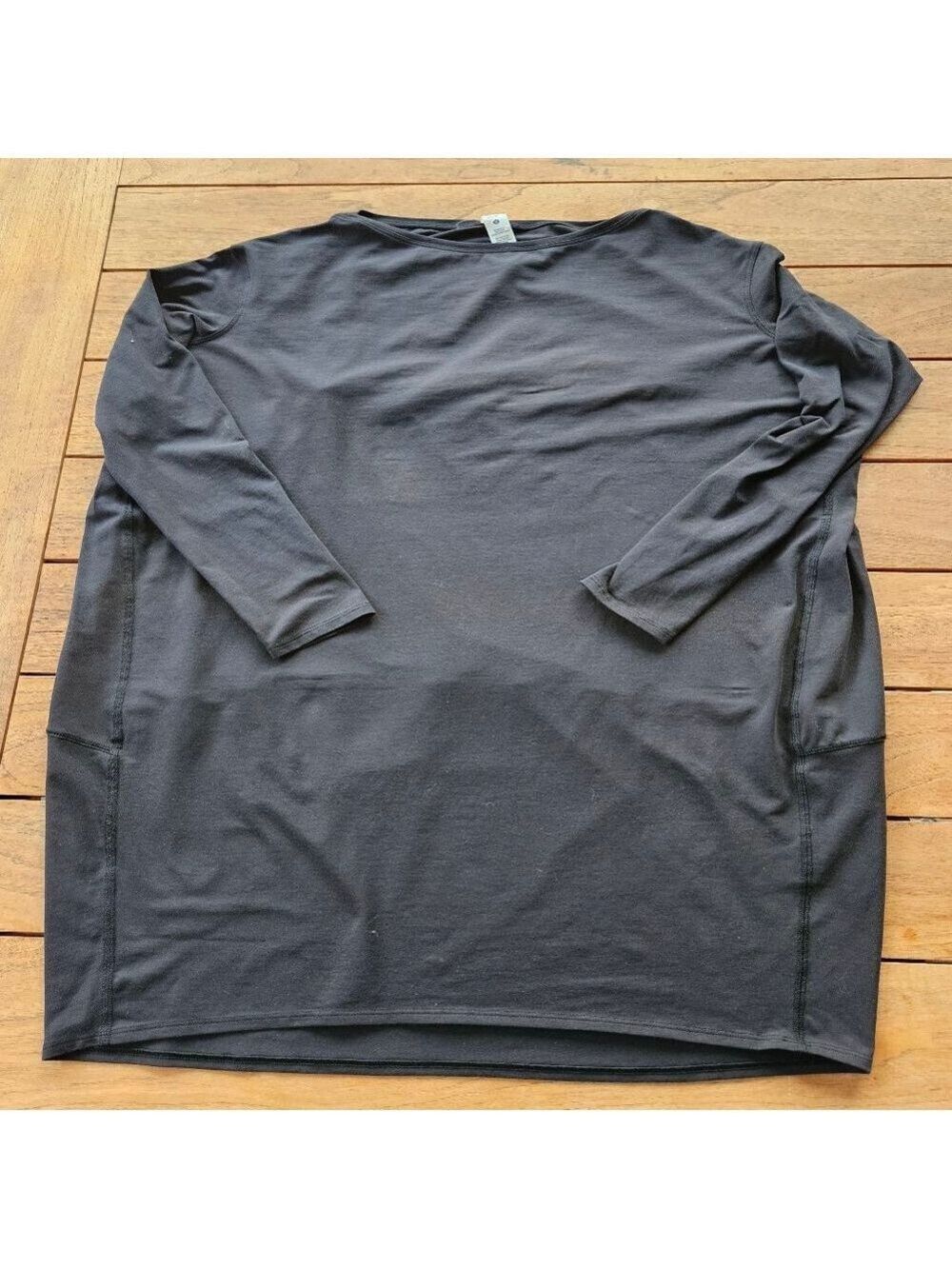 Lululemon Back in Action Long Sleeve Dress Size 4 - Picture 2 of 5